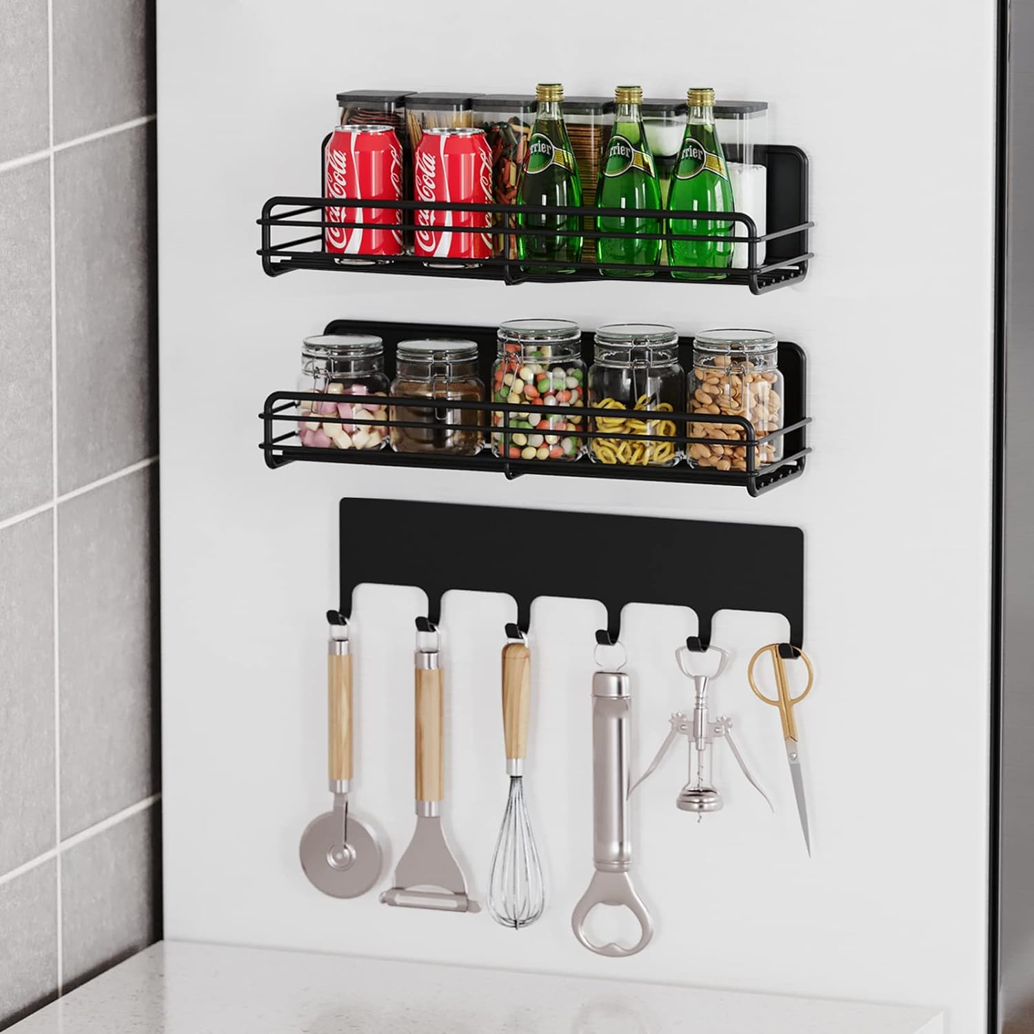 Spice Rack With Magnetic Sheet